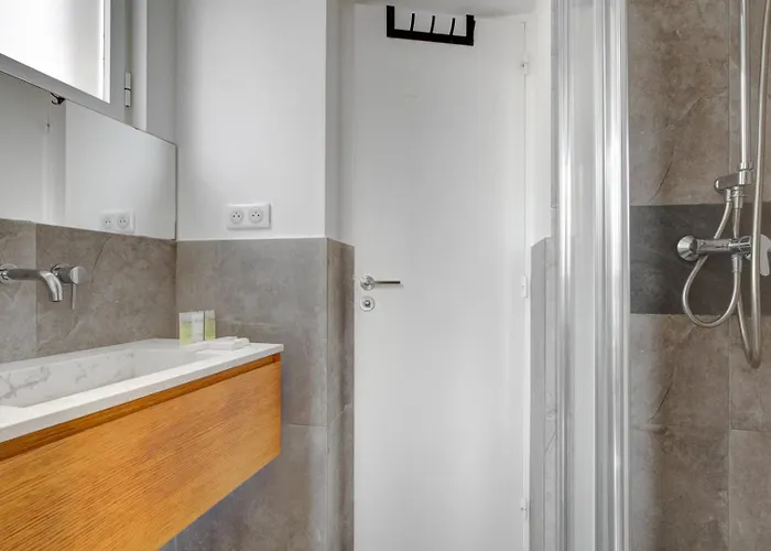 153 Mylene - Superbe A Apartment Paris